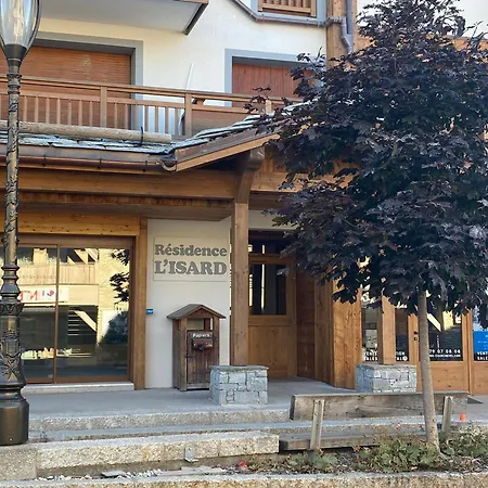 Lumineux 50m² Au Centre De Village, Proche Des Pistes Et Commerces - Fr-1-562-77 *